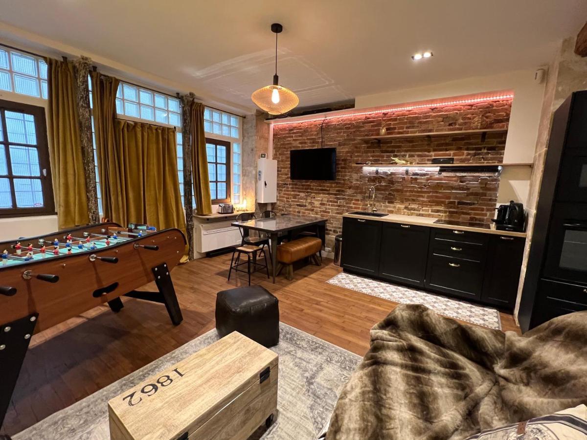 Good Vibes Luxurious Loft In Paris 11Th, With Ac & Table Football Dış mekan fotoğraf